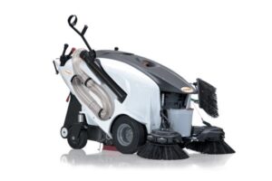 Itala 135 BT – Side Walk Sweeper
